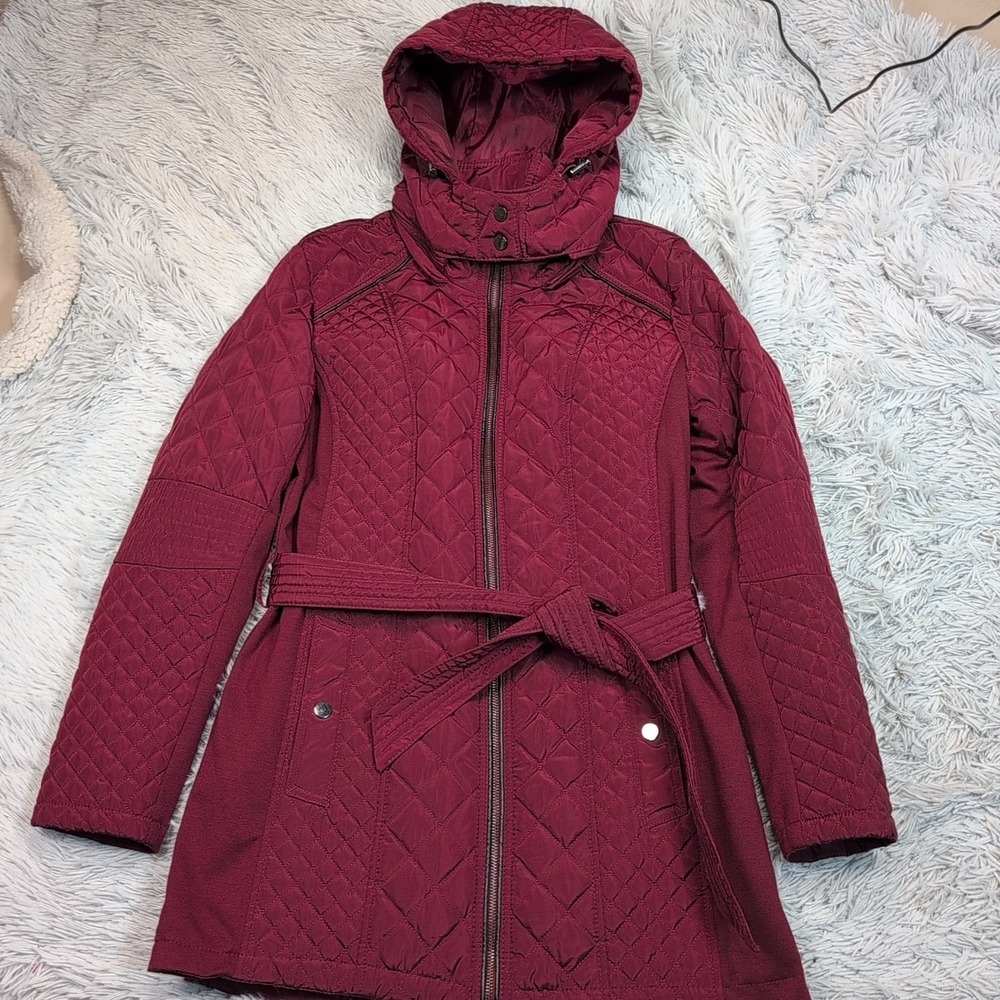 Sebby Jacket Womens M Red Removable‎ Hood Pockets Coat Zip Up Belted Comfort